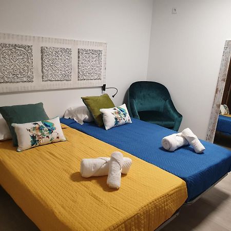 Lisbon Hostel Terminal 4 Екстериор снимка
