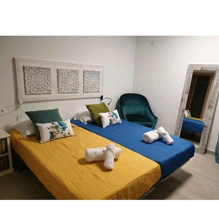 Lisbon Hostel Terminal 4 Екстериор снимка