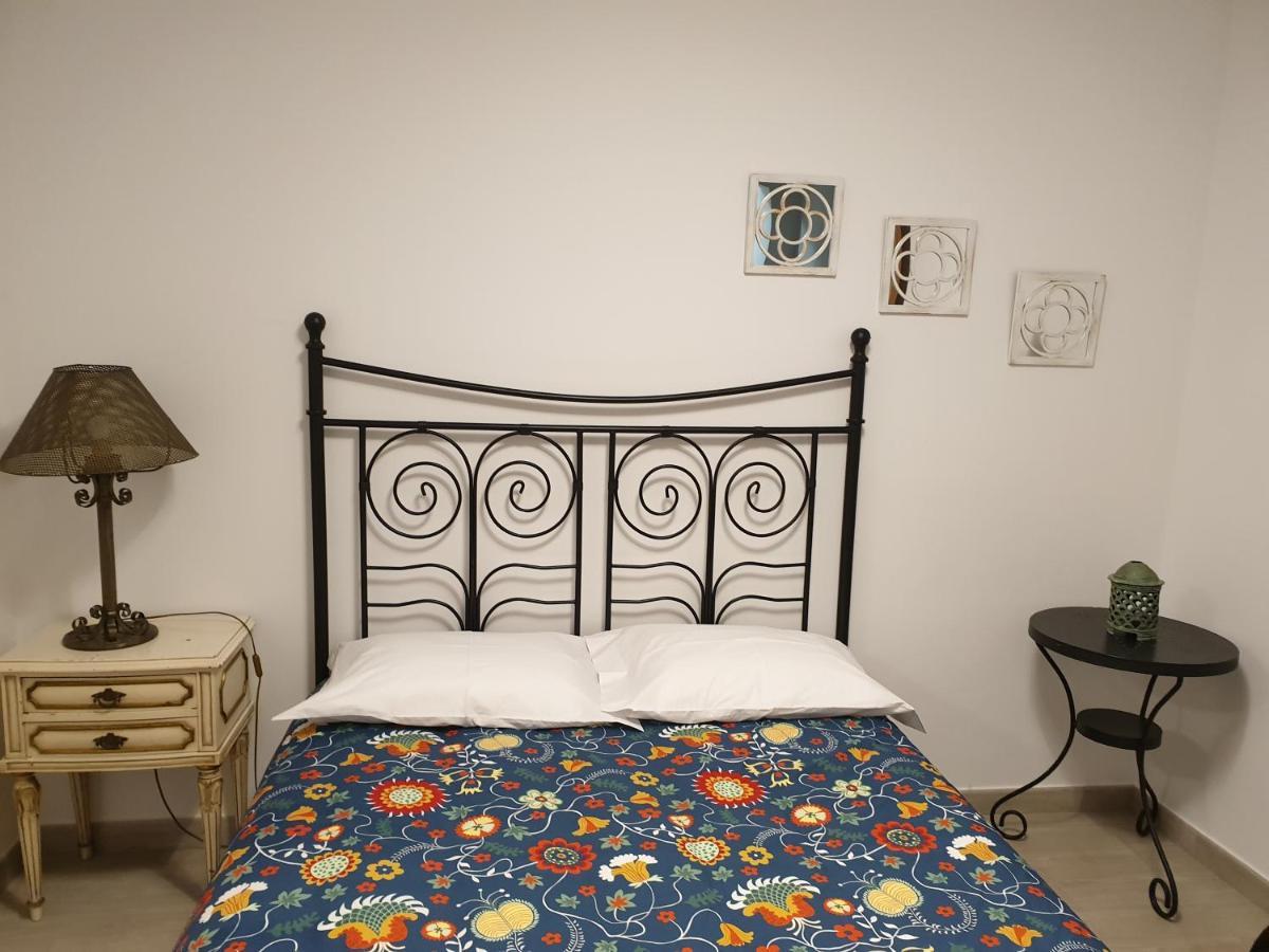 Lisbon Hostel Terminal 4 Екстериор снимка